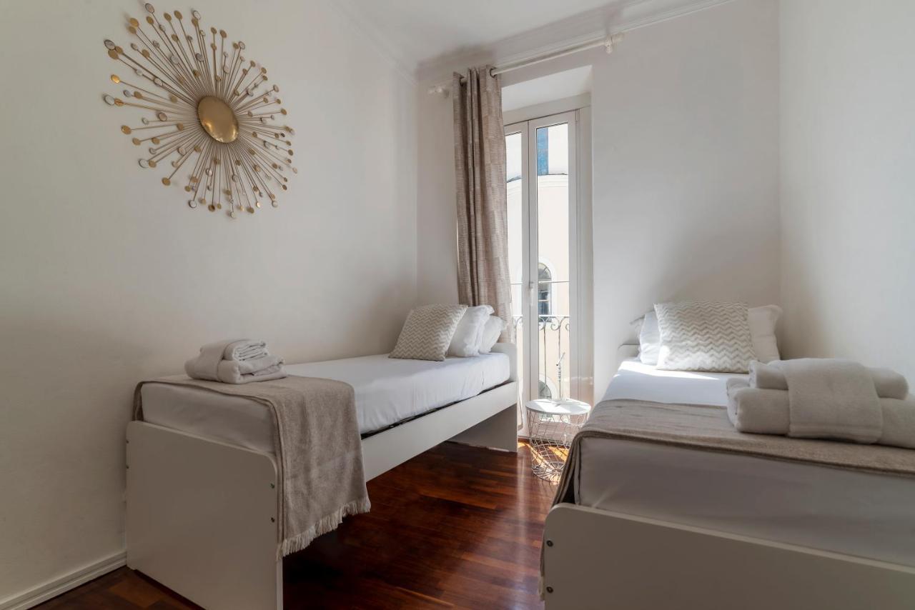 Fontana Di Trevi Design Apartment Рим Екстер'єр фото