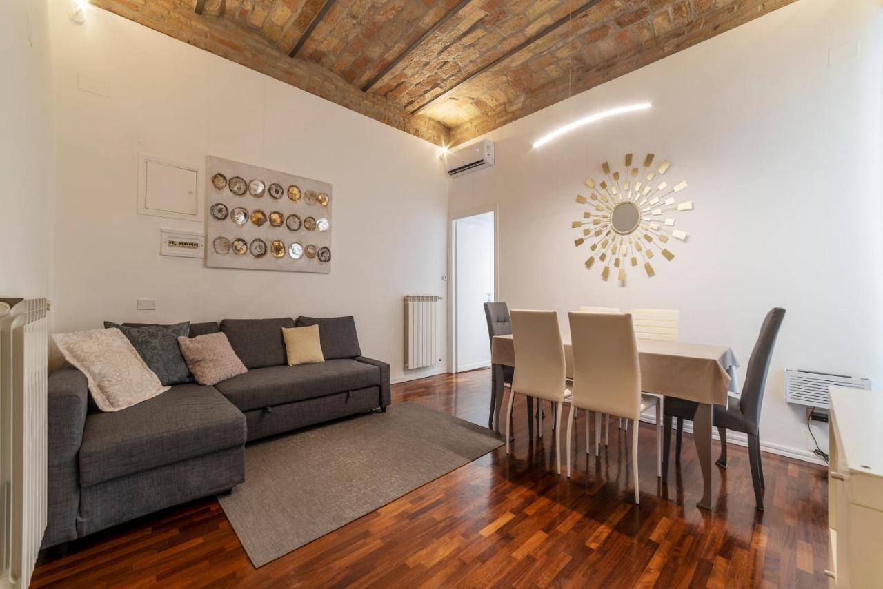 Fontana Di Trevi Design Apartment Рим Екстер'єр фото