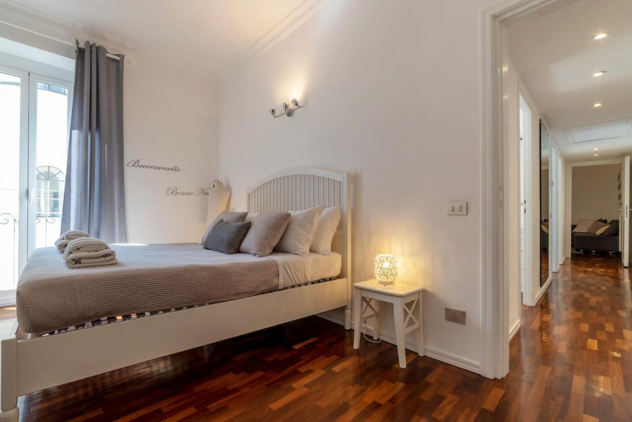 Fontana Di Trevi Design Apartment Рим Екстер'єр фото